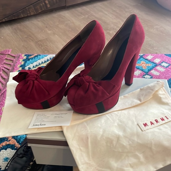Vintage from the early to mid 2000s MARNI Burgundy Punp 37.5 - Picture 1 of 10